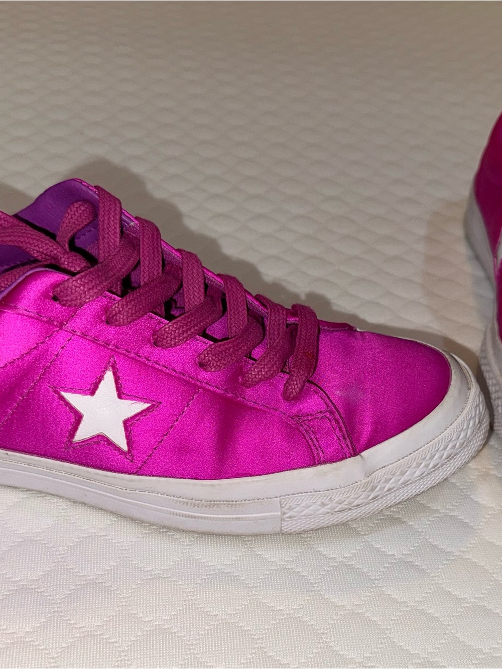 Converse womens Hot Pink Satin Sneakers with White Star